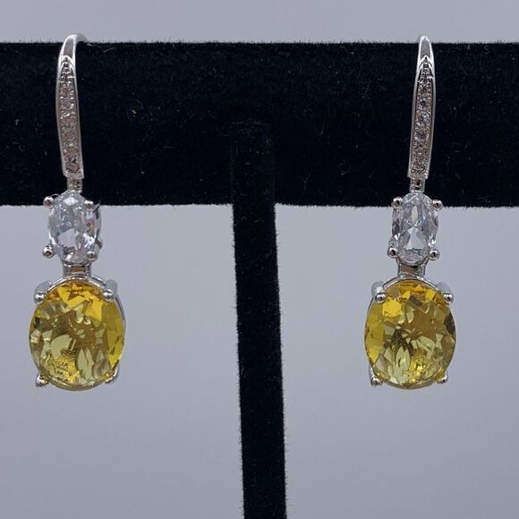 New, sz 8 canary/yellow topaz, clear diamonds, solid sterling, emerald cut - Picture 12 of 12